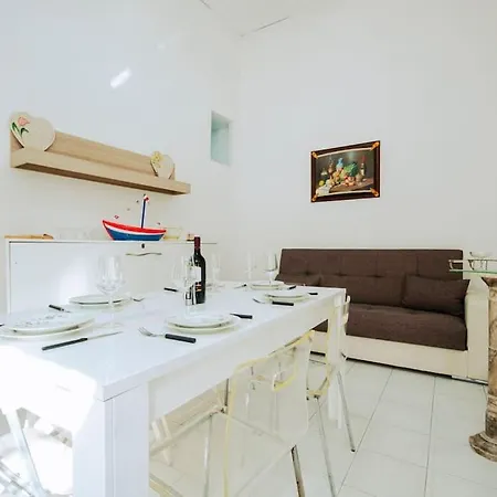 Maestosa Casa In Centro Neapol