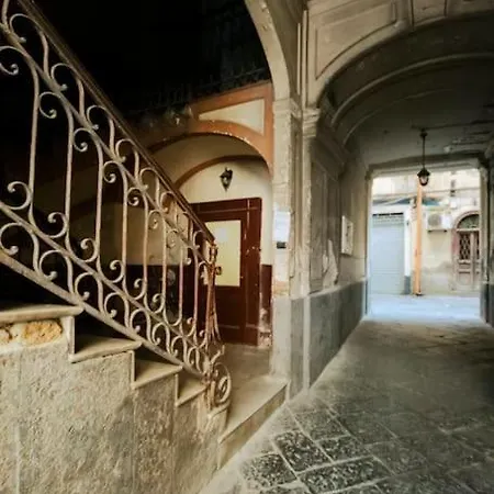 Maestosa Casa In Centro Apartament Neapol